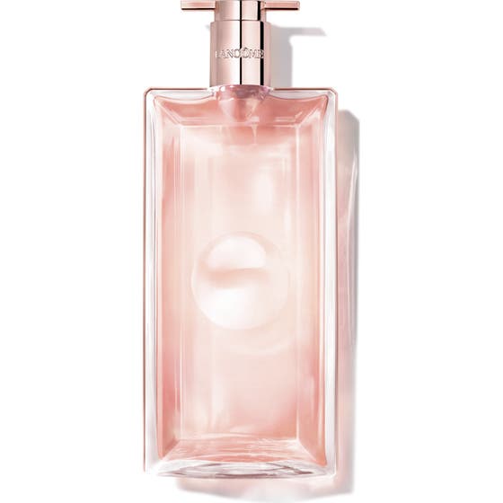 Lancôme Idôle Eau de Parfum 50 ml blommig elegant parfym i en tunn rektangulär glasflaska med roséguldfärgad vätska
