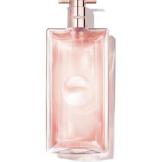 Lancôme Idôle Eau de Parfum 50 ml blommig elegant parfym i en tunn rektangulär glasflaska med roséguldfärgad vätska