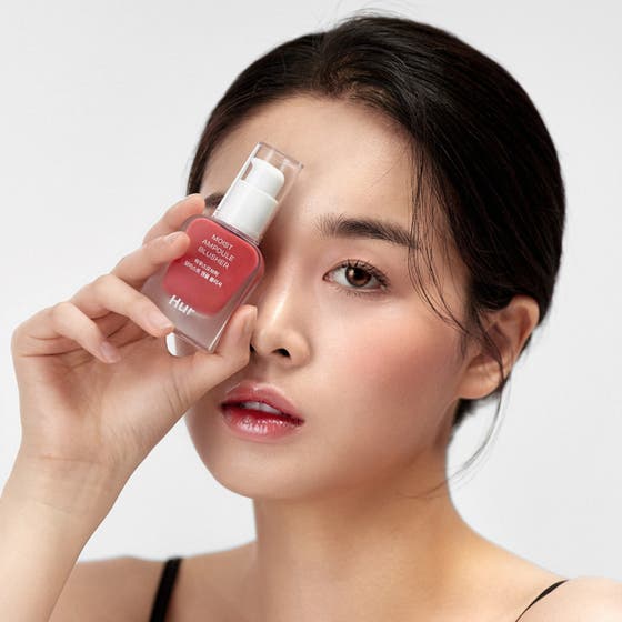 Moist Ampoule Blusher