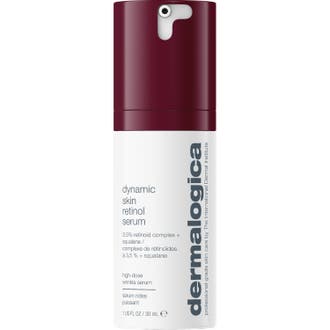 Dermalogica Dynamic Skin Retinol Serum 30 ml rynkserum för mogen hud i vit pumpflaska med vinrött lock.