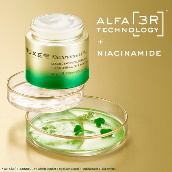 Nuxe Nuxuriance Ultra 75 ml kräm med niacinamid i grönvit ytterkartong ger intensiv uppstramande ansiktsvård.