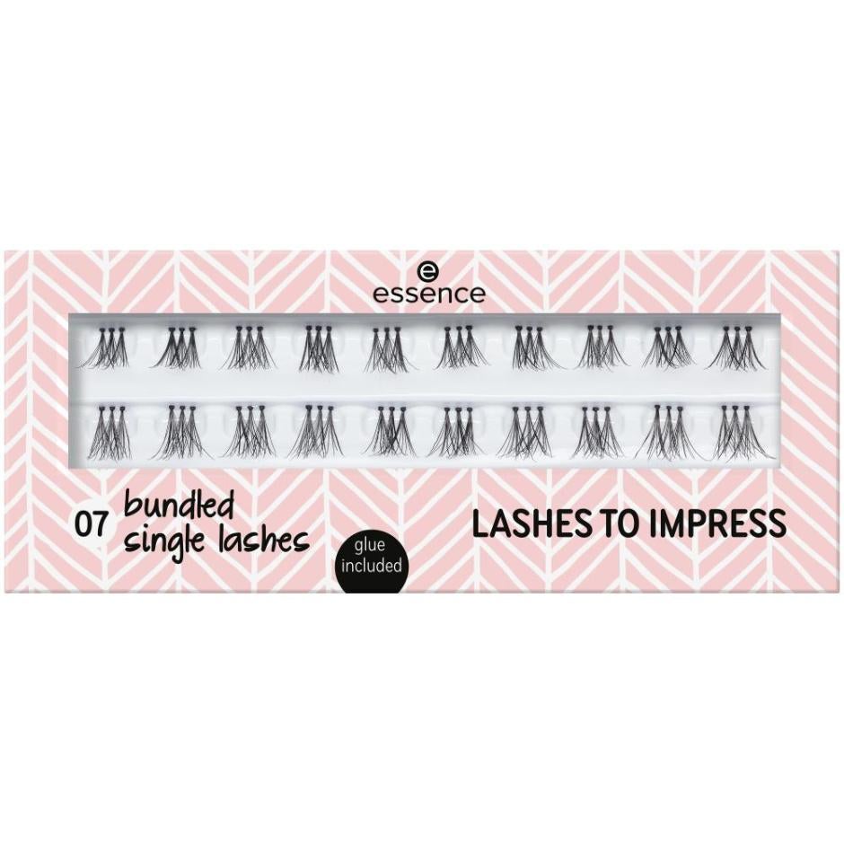 essence Lashes To Impress