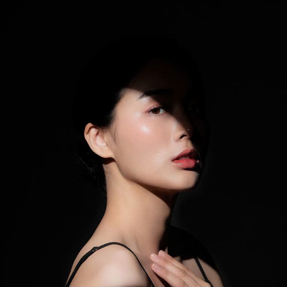 Moist Ampoule Blusher