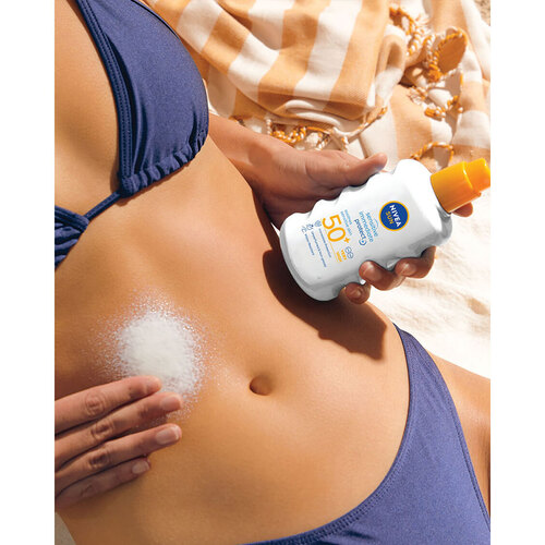 Nivea Protect & Sensitive Soothing Spray SPF50+