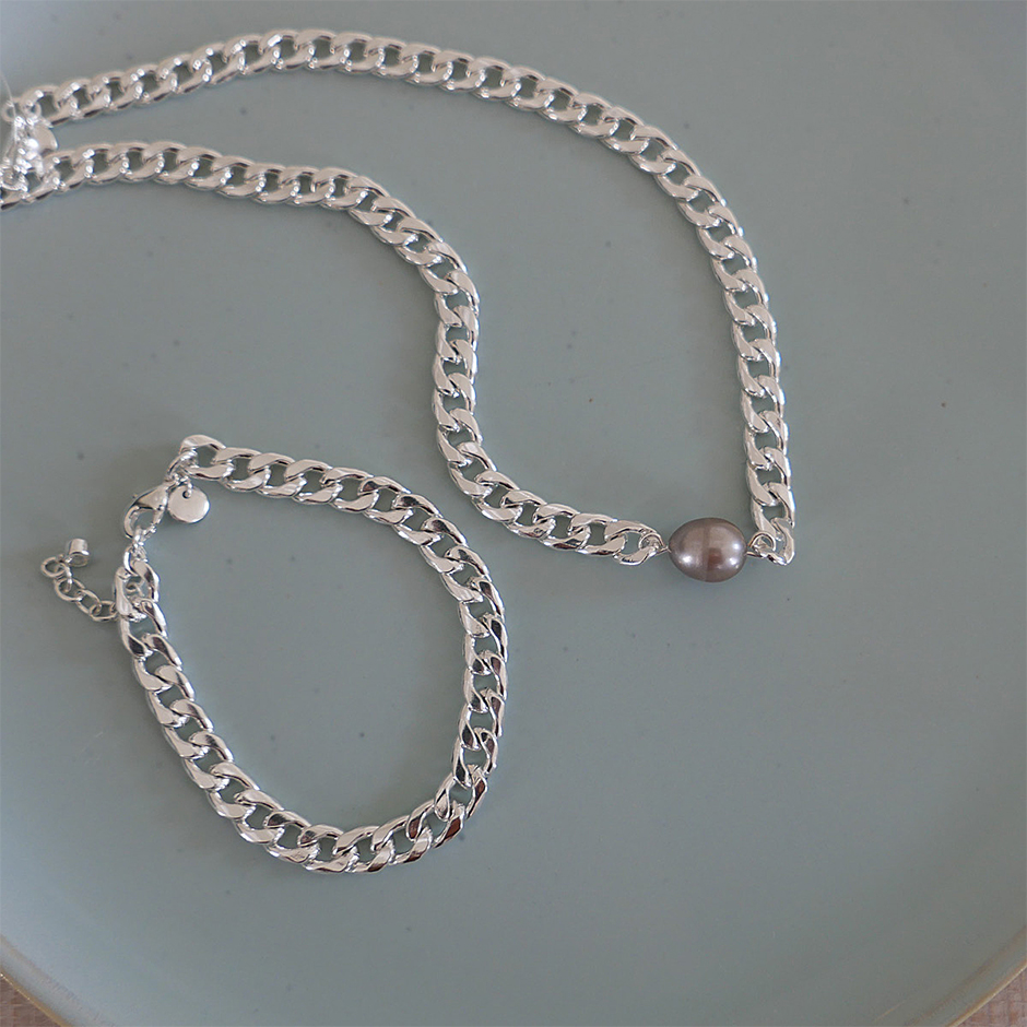 Plain Bracelet