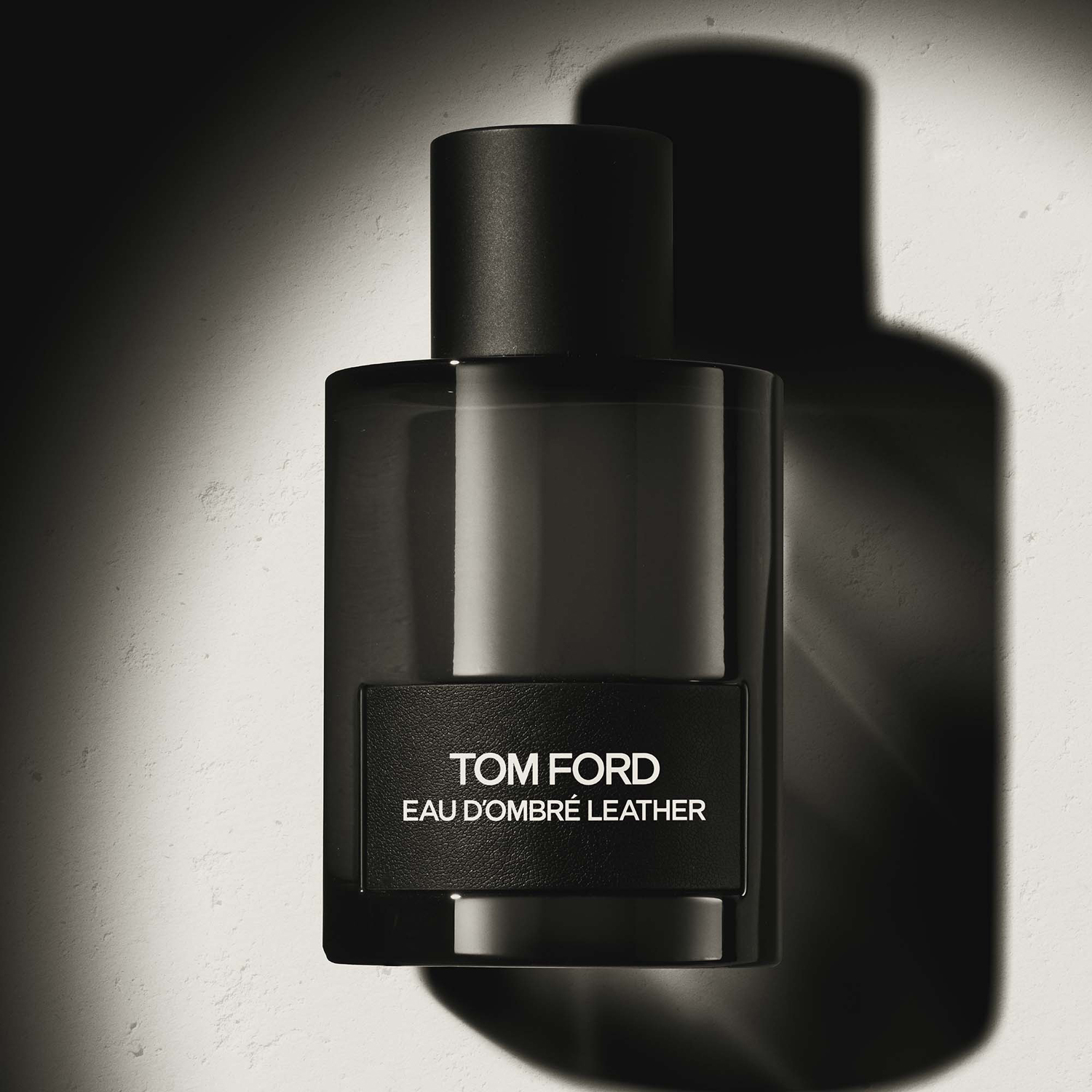 Eau d'Ombre Leather