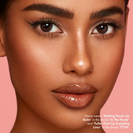 Fuller Pout Sculpting Lip Liner