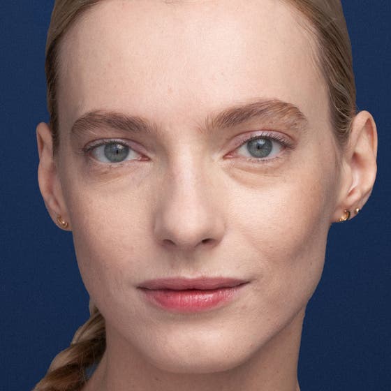 Double Wear Stay-In-Place Foundation SPF10