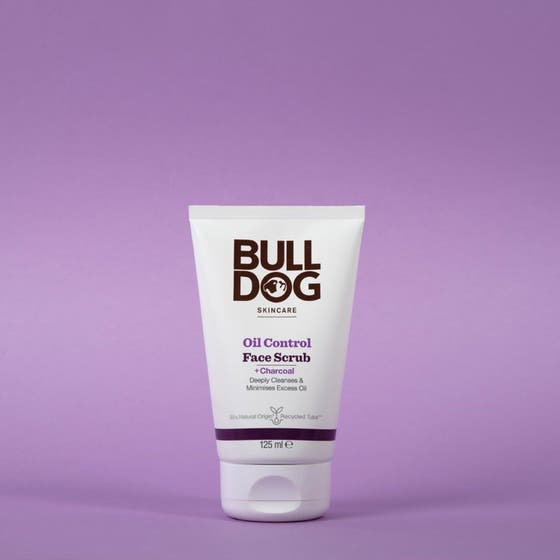 Porförfining - Komplett Rutin för Män med Förstorade Porer och Ojämn Hudstruktur