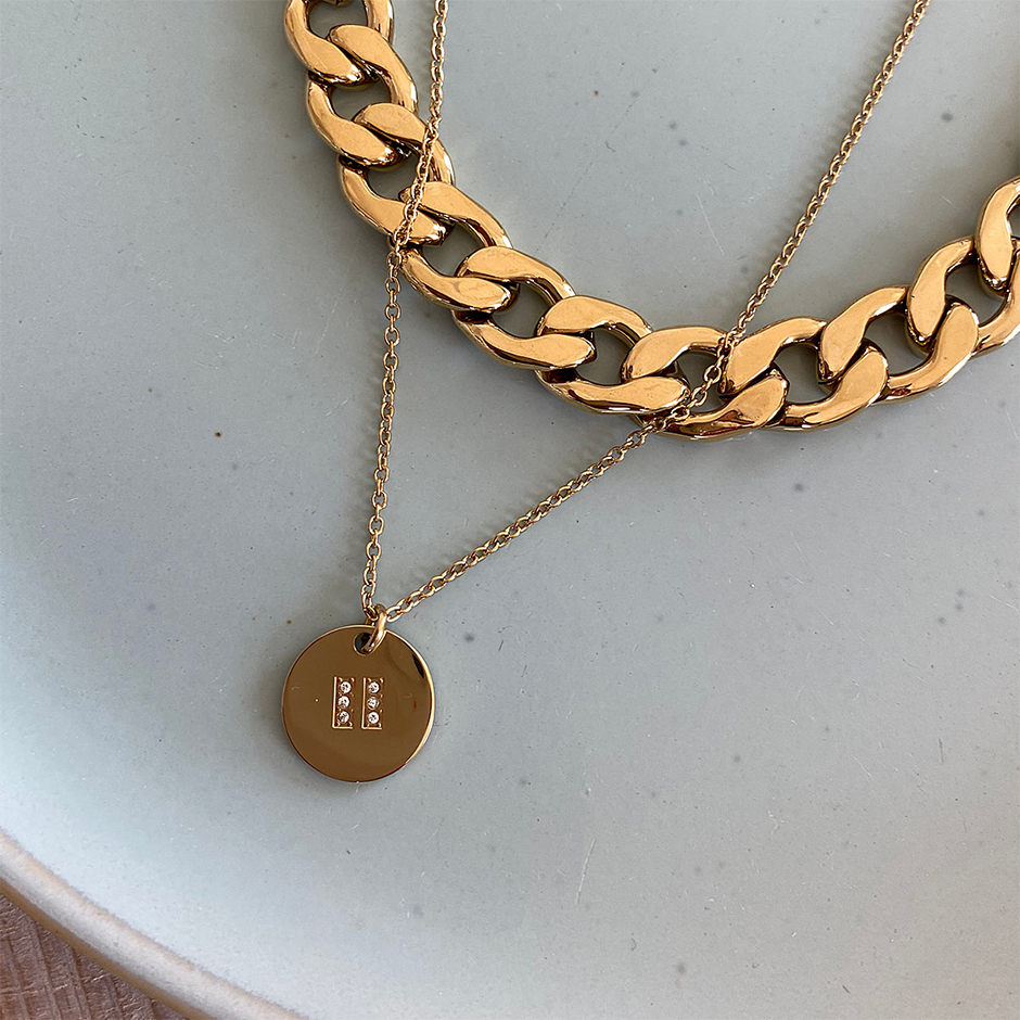 Pause Necklace