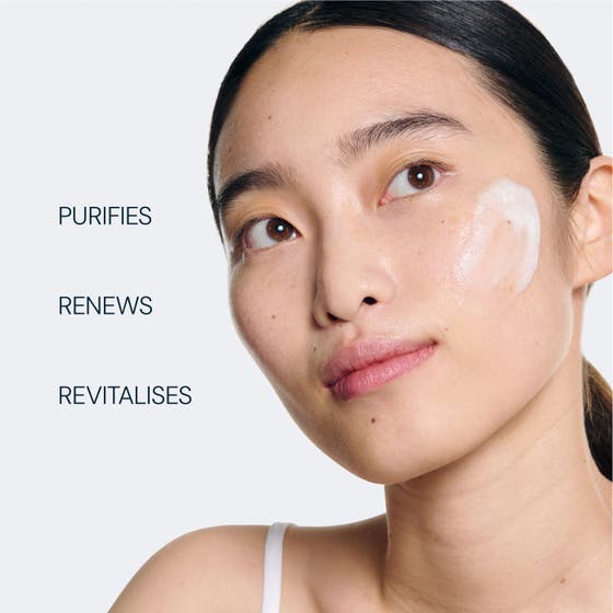 Dynamic Resurfacing Facial Wash