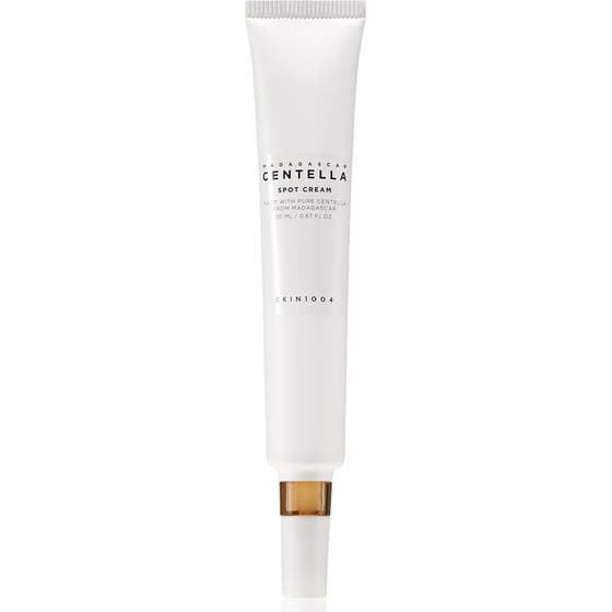 Skin1004 Madagascar Centella Spot Cream 20 ml centella spot cream acne behandling i vit tub med guldlock.