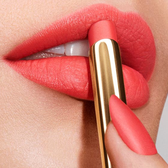 Pure Color Explicit Vellum Matte Lipstick