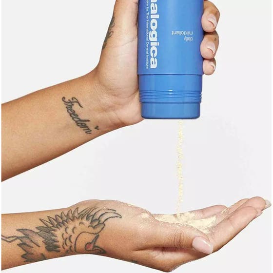 Dermalogica Daily Milkfoliant 74 g peeling visar kliniskt bevisat resultat för en lugnare och slätare hy före och efter.