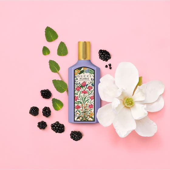 Gucci Flora Gorgeous Magnolia 30 ml blommig lyxparfym med magnolia essence, patchouli essence och dewberries accord