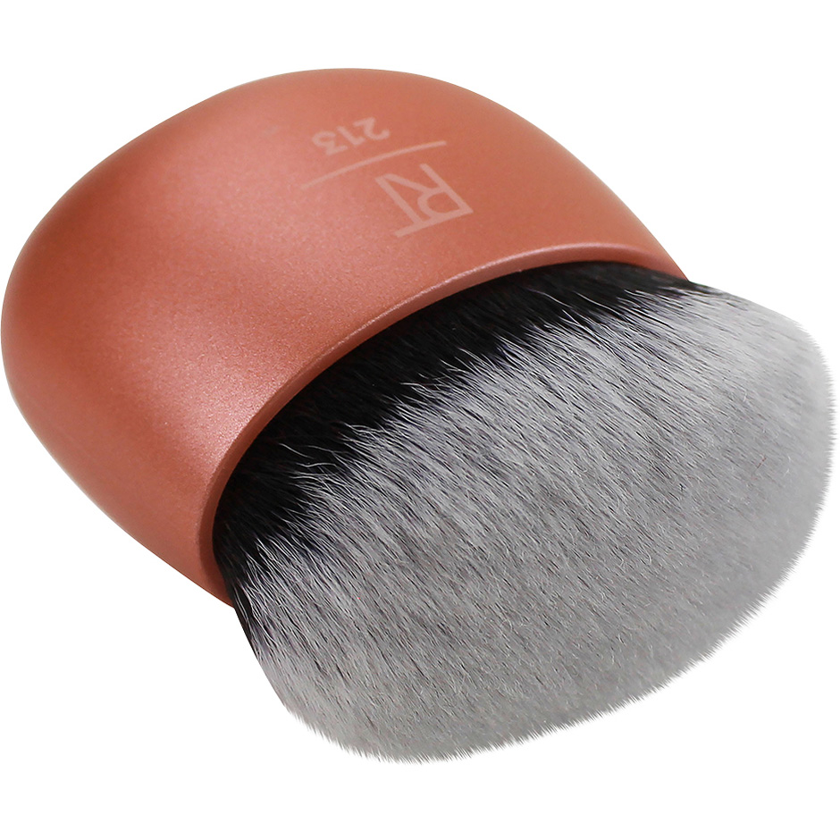 Real Techniques Foundation Blender