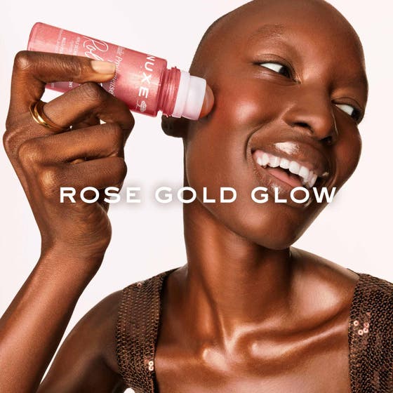 Nuxe Huile Prodigieuse Or Florale Roll-On 60 ml skimrande torrolja ger lyster och appliceras precist på huden.