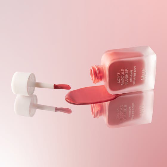 Moist Ampoule Blusher