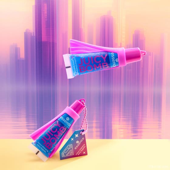 Superman JUICY BOMB colour-changing shiny lipgloss