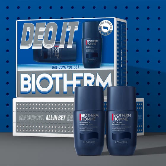 Biotherm Duo Deo Day Control 48H Set 150 ml ger effektivt skydd med två mörkblå rollonflaskor framför en ask.