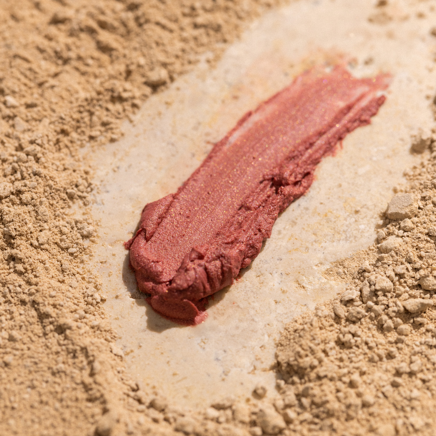 Desert Dune Luminizing Mousse Blush