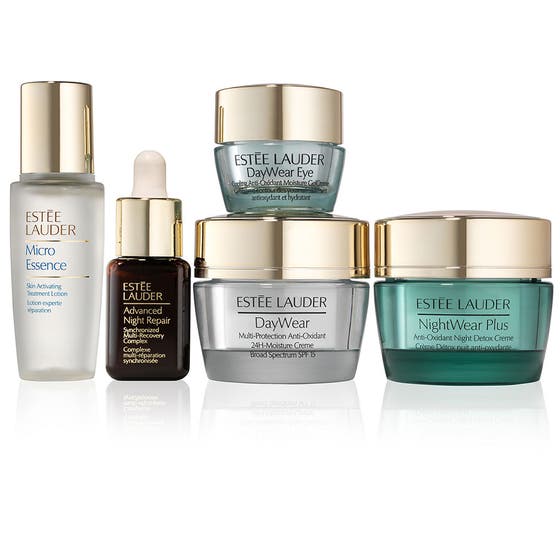 Daywear Holiday Starter Set