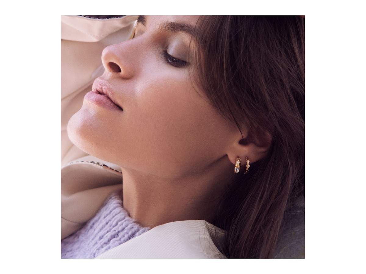 Lily Hoops