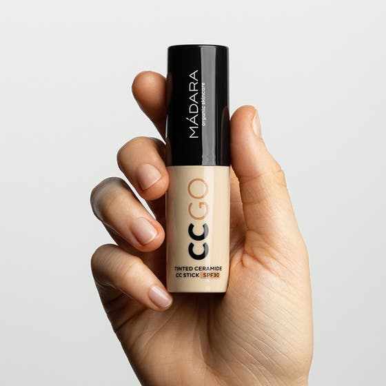 CC GO Tinted Ceramide CC Stick SPF30