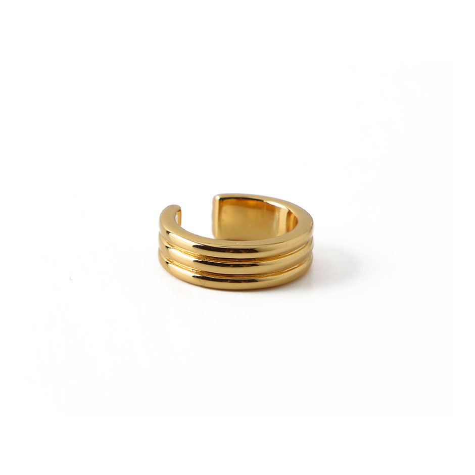 Linear Single Ear Cuff