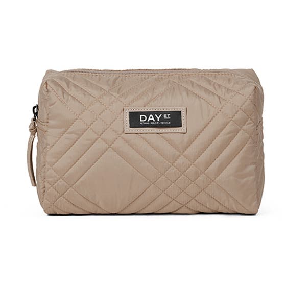 Gweneth RE-Q Baru Beauty