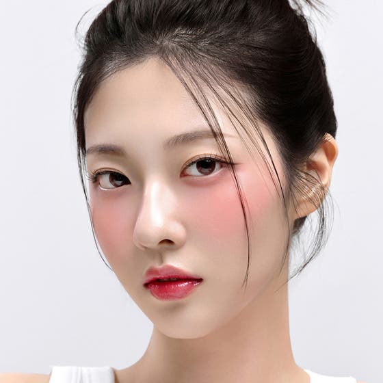 Moist Ampoule Blusher