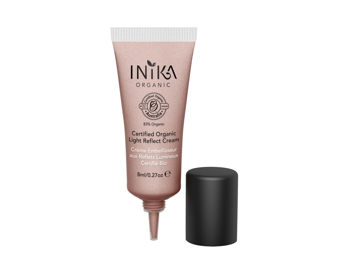 Inika Light Reflect Cream