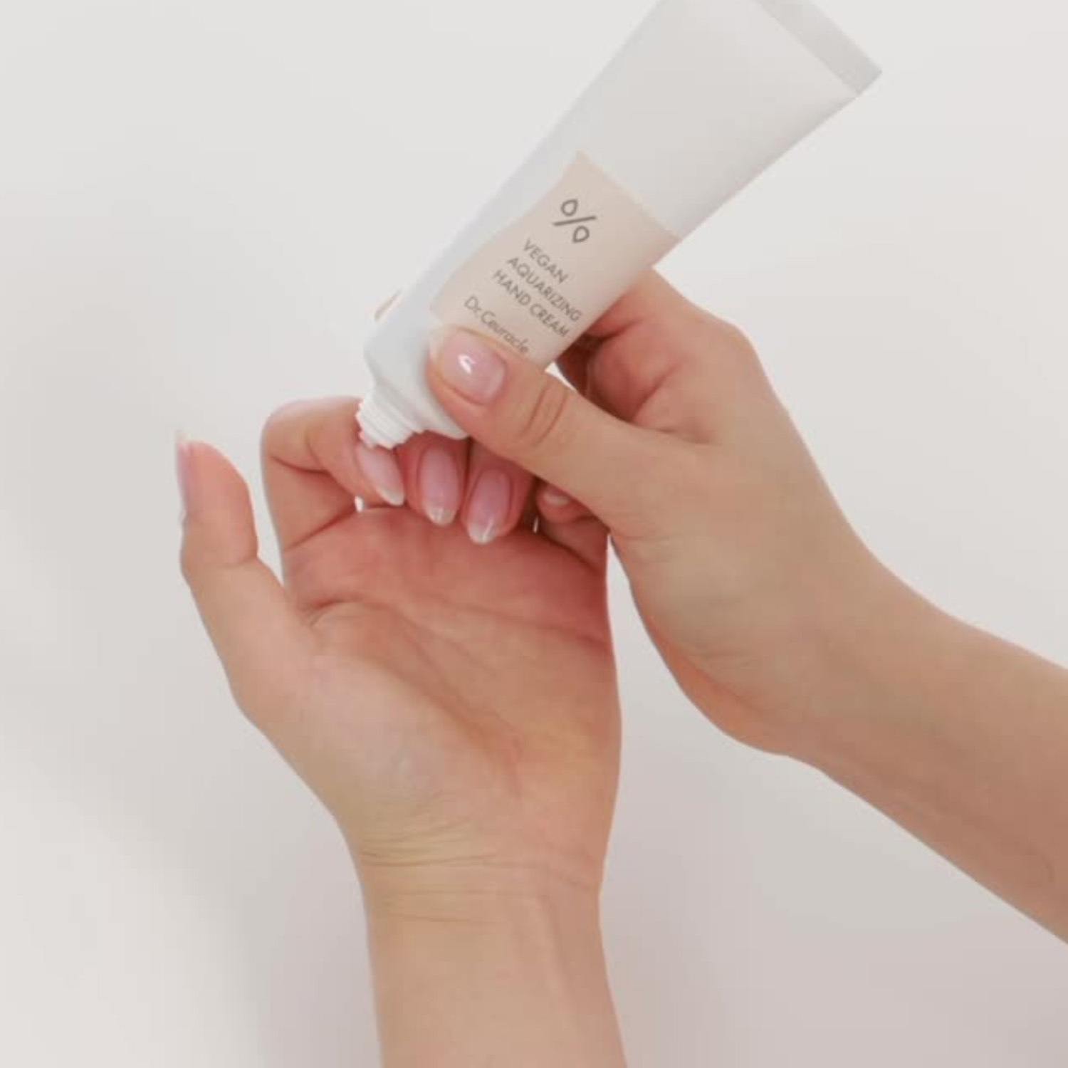 Vegan Aquarizing Hand Cream