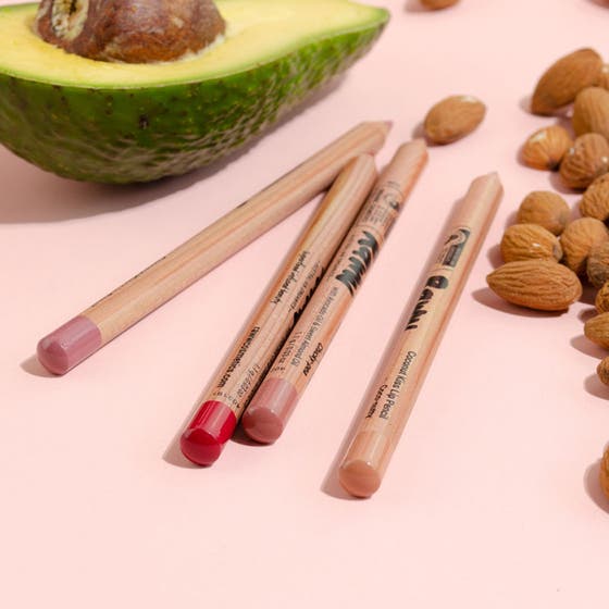 Coconut Kiss Lip Liner