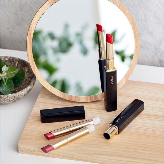 Contouring Lipstick - Holder & Refill