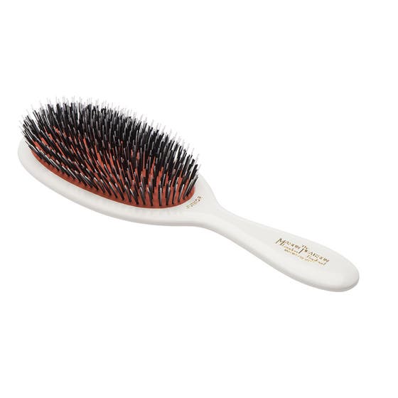 Hair brush in bristle & nylon