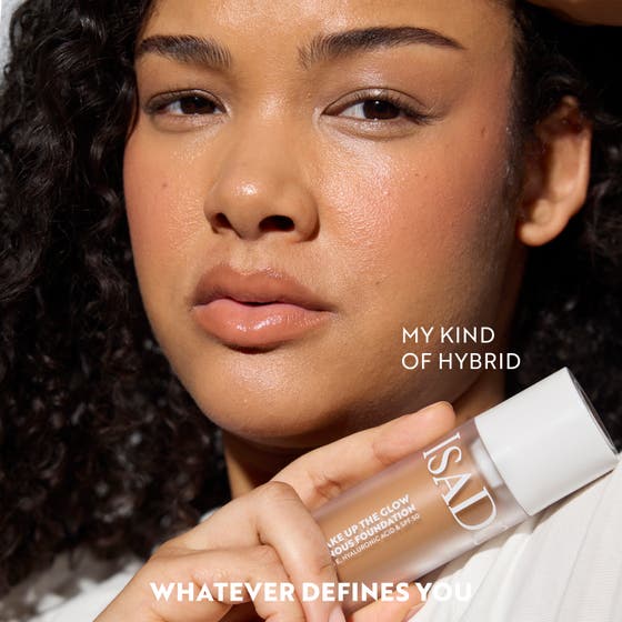 The Wake Up the Glow Luminous Foundation