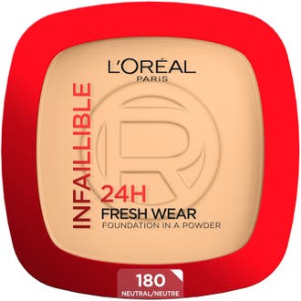 Infaillible 24H Fresh Wear Foundation in a Powder