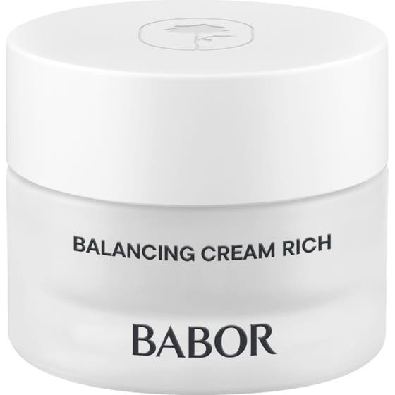 Babor balanserande ansiktskräm Skinovage Balancing Cream Rich i en frostad glasburk med stilrent vitt lock
