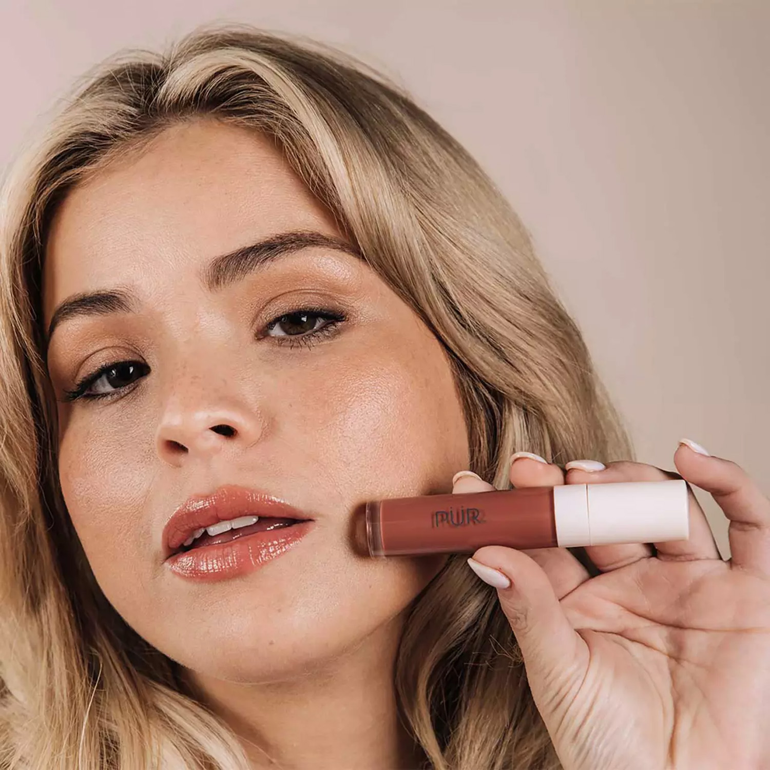Glossy Lip Tint Plumping Tinted Lip Oil