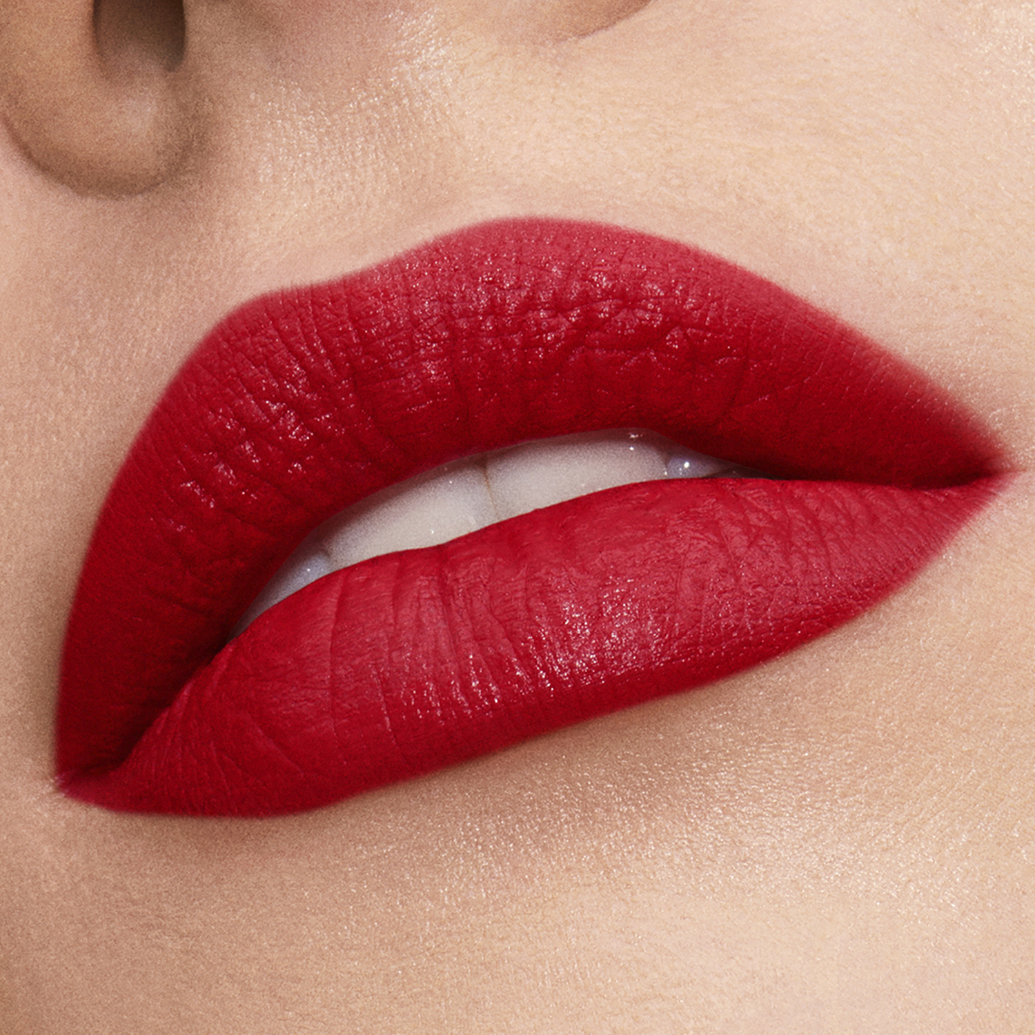 Pure Color Explicit Vellum Matte Lipstick