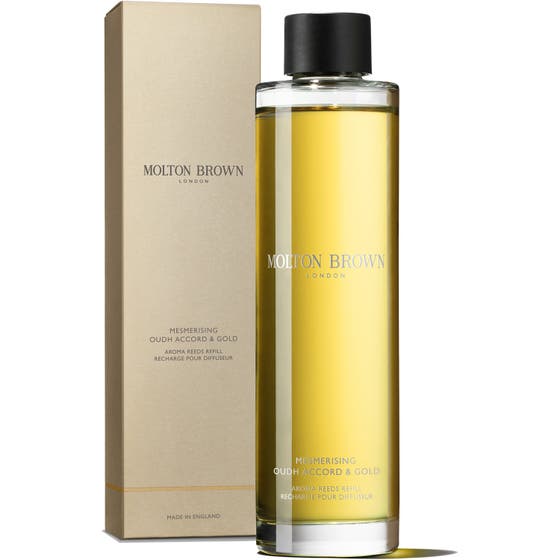 Mesmerising Oudh Accord & Gold Aroma Reeds