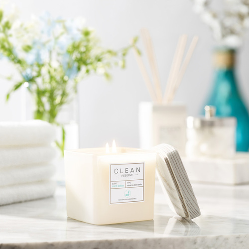 Clean Space Warm Cotton Candle