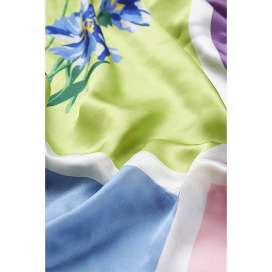 Fiorella Sia Scarf