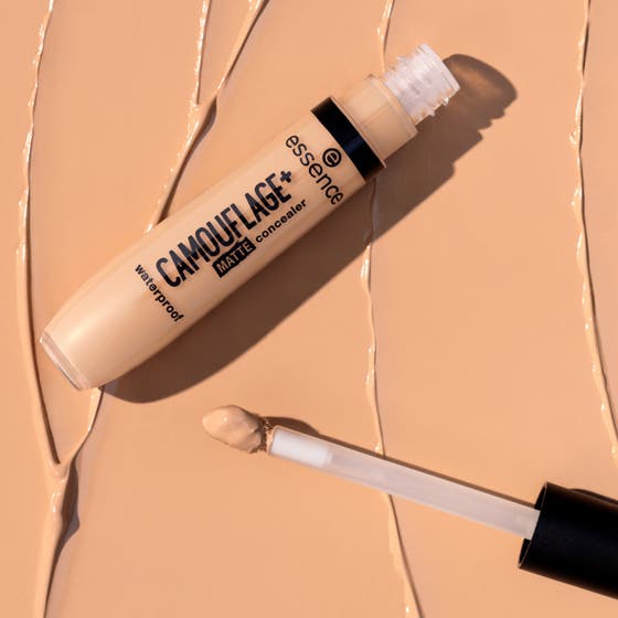 Camouflage + Matte Concealer