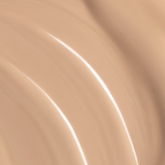 Invisible Illumination Vegan Collagen Serum in Foundation