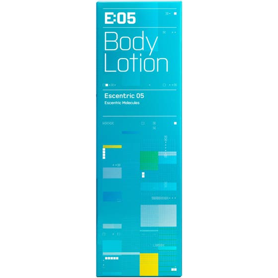 Escentric 05