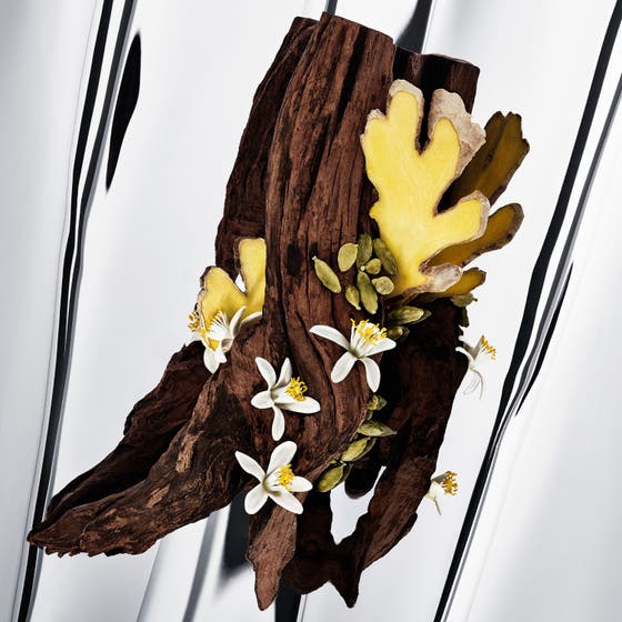 Yves Saint Laurent MYSLF L'Absolu 60 ml edp med noter av trä, ingefära och vita blommor för en intensiv parfym