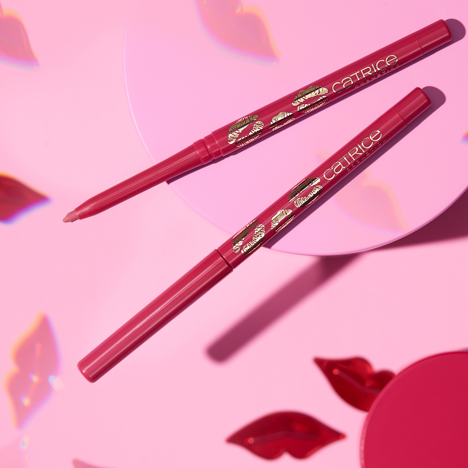 Kiss & Glow Plumping Lip Liner