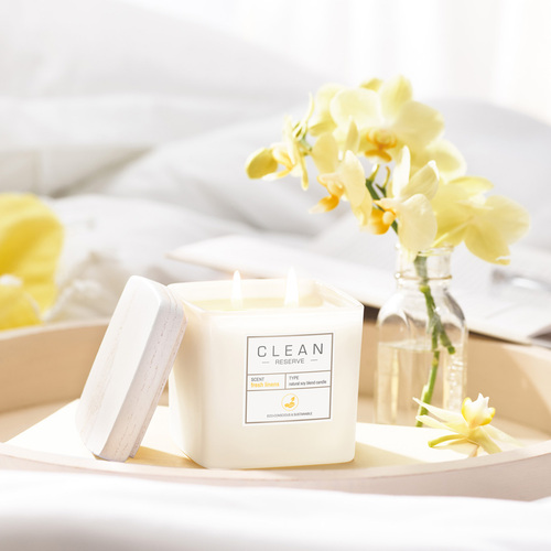 Clean Space Fresh Linens Candle